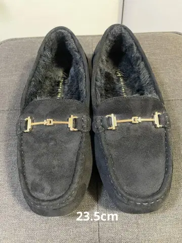 새상품급 블랙 스웨이드 모카신 23.5CM