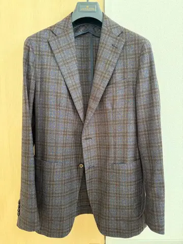 TAGLIATORE 브라운 계열 체크 자켓 사이즈 46