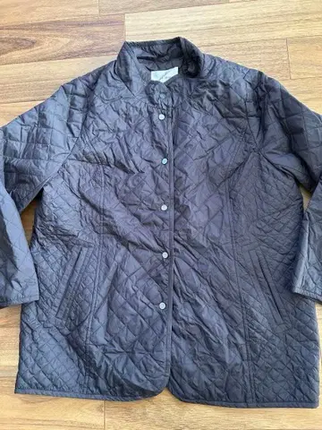 JANE MORE 다크 브라운 퀼팅 코트