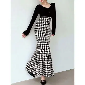 하운드 투스 머메이드 니트 원피스