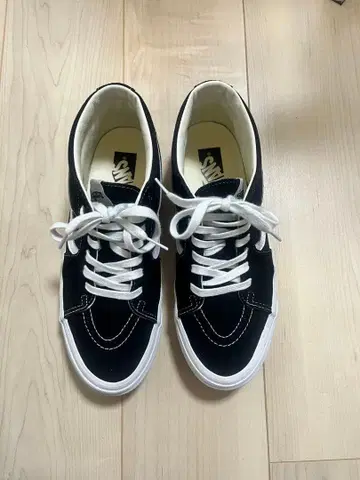 Vans premium 스케이트 미드