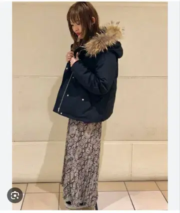 [ 새상품급 ] 비밍 by 빔즈 다운 자켓 숏 기장