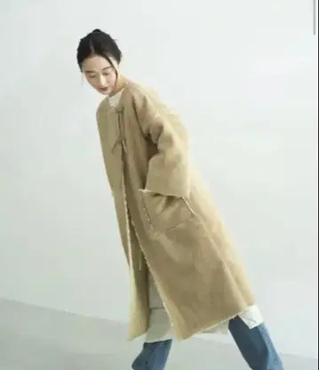 [ 새상품급 ] Kastane ONEME 무스탕 라이크 코트