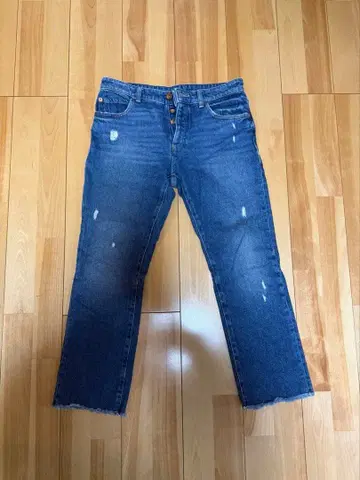 엠포리오 아르마니 청바지