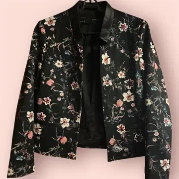 미사용 새상품 ZARA 플라워 프린트 자켓 옷깃 가죽 사이즈 38