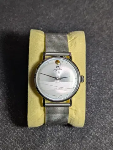 Azusa Classic 수동 와인딩 시계