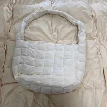 [ 시키 도쿄 ] 퀼팅 숄더백