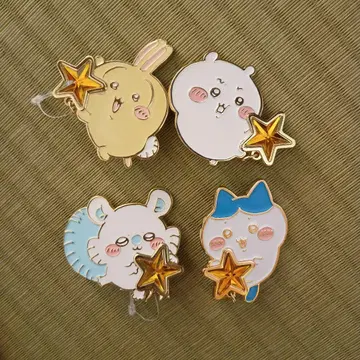 치이카와 브로치 4개 세트