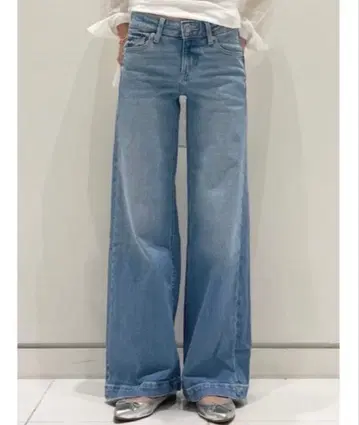 시착만 한 상품 GAP 로우라이즈 스트라이드 데님 24