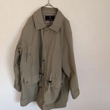 L'ART VIVANT 카키 모즈 코트 M