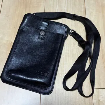 [ 새상품급 ] DOUBLES 숄더백