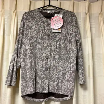 시니어 여성용 긴팔 셔츠 브라운 계열 마그넷 버튼 있음