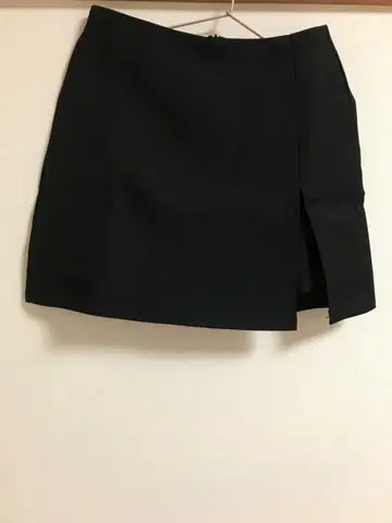 디홀릭 미나그램 큐롯 미니 스커트 숏팬츠 블랙 S