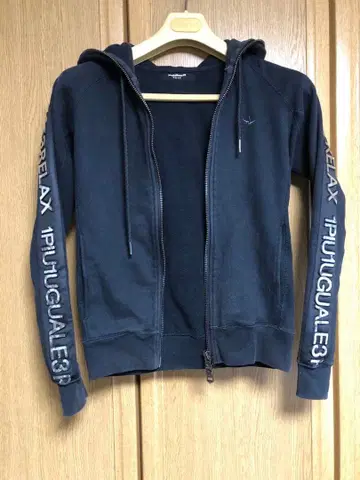 1PIU1UGUALE3 블랙 후드티 S 사이즈 우노피우