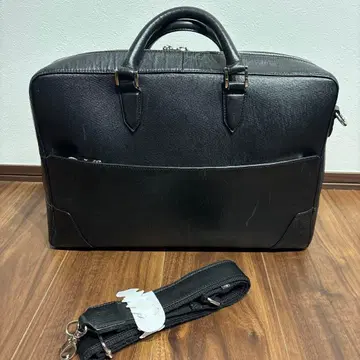 센트 유니버설 비즈니스 백