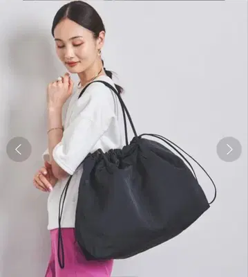 메어리 알터나 MARY ALTERN 블랙 나일론 토트백