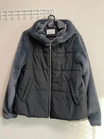 LADY LUCK LUCA 후드 부착 다운 자켓 그레이 미사용품