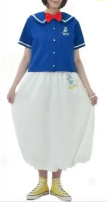 [ 이벤트 한정 가격 ] 디즈니 스토어 도날드 블라우스 스커트 세트