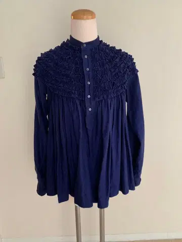 네이비 프릴 긴팔 셔츠