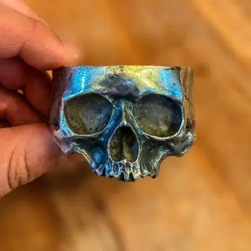 DOG STATE Half Skull Bangle 도그 스테이트 뱅글