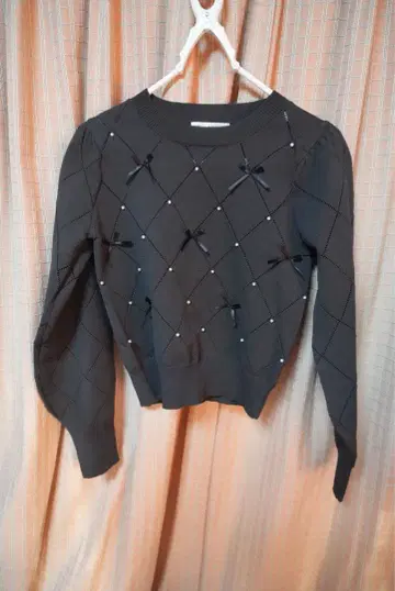 NICE CLAUP 니트 리본 펄