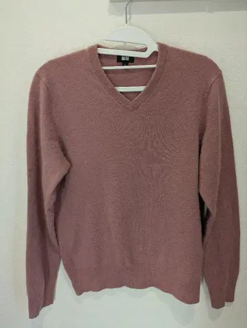 UNIQLO 캐시미어 100% 스웨터 핑크 464-0092-00BL