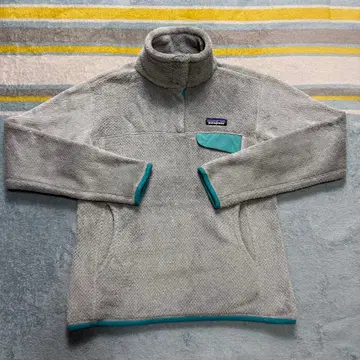 [ 새상품급 ] Patagonia 신틸라 스냅 T S 그레이