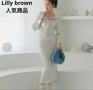 Lilly brown 후드 부착 롱 니트 원피스