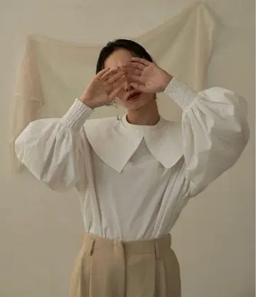 아이엠아이/ 리무버블 칼라 볼륨 슬리브 블라우스