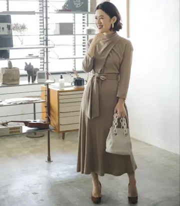 [ ROPE ] 베이지 모 100 롱 원피스