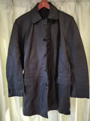 꼼사데모드 블랙 가죽 롱 코트