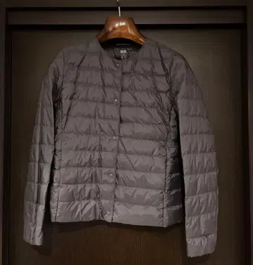 UNIQLO 울트라 라이트 다운 그레이 M