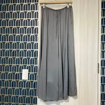 카오스 그레이 와이드 팬츠 드로우 스트링