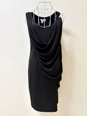 런던 타임스 슬리브리스 원피스 캬바