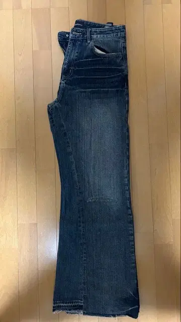 MASON PRINCE 부츠컷 데님 팬츠 정가 : 27,980