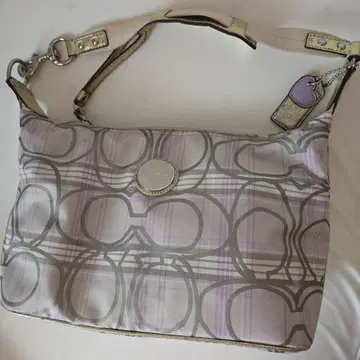 퍼플 체크 무늬 숄더백