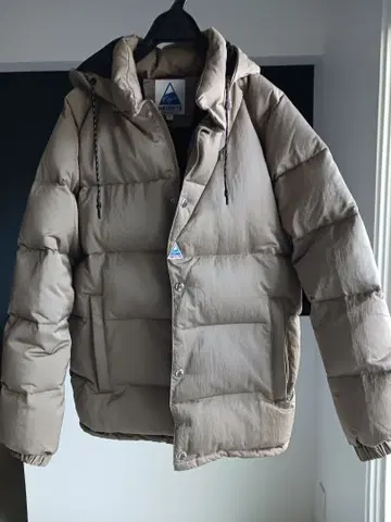 새상품급 Cape HEIGHTS NEW LUTAK 다운 자켓