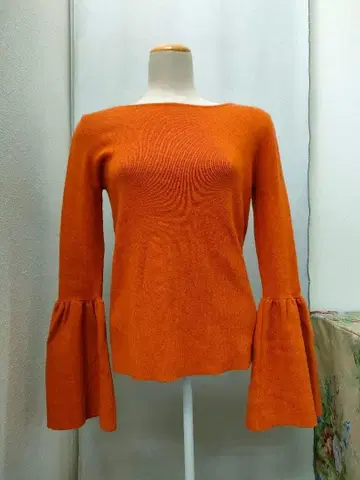 그레이스 콘티넨탈 오렌지 니트