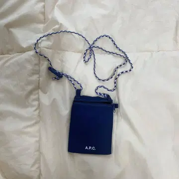 [ A.P.C. ] 사코슈