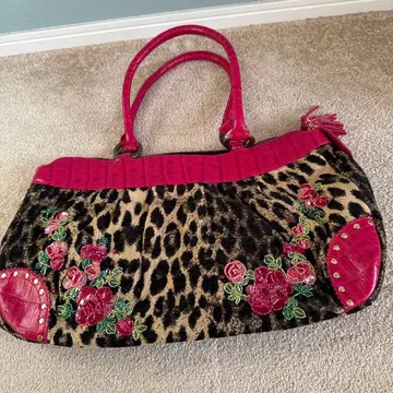 싱크비 숄더 가능 토트백 레오파드 악어 엠보싱