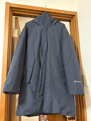 +phenix [별주] 다운 코트 고어텍스 네이비 사이즈 XL