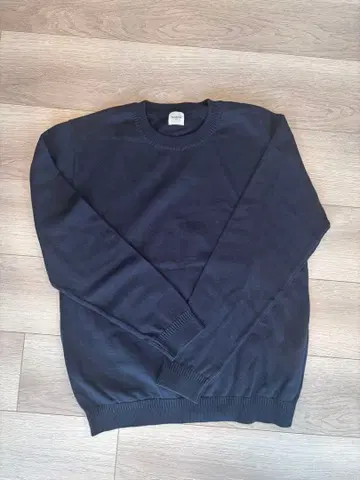 에디피스 니트 스웨터 새상품급