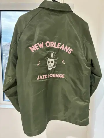 Wyatt & Billy 올리브 그린 자켓 사이즈 S 36