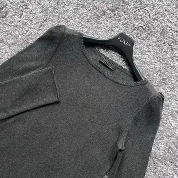 FOXEY 38 스캘럽 니트 그레이