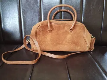 새상품급 AULENTTI/오우렌티 SUEDE MINI BOSTON