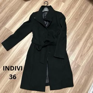 [ 새상품급 ] INDIVI 블랙 스탠드 카라 코트 36