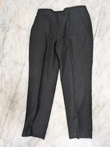 유니클로 울 팬츠 블랙 슬랙스 L 사이즈