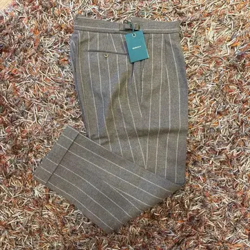 새상품 BERWICH 위치 초크 스트라이프 베이지 48