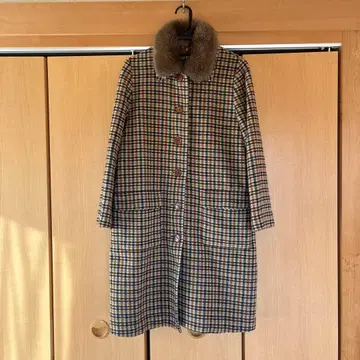 체크 무늬 롱 코트 플리스 카라 부착