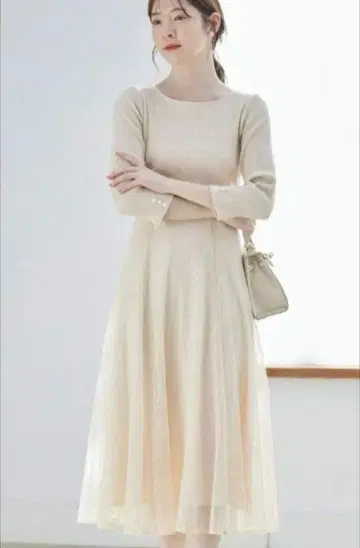 토코 클로젯 하이웨스트 절개 원피스 아이보리